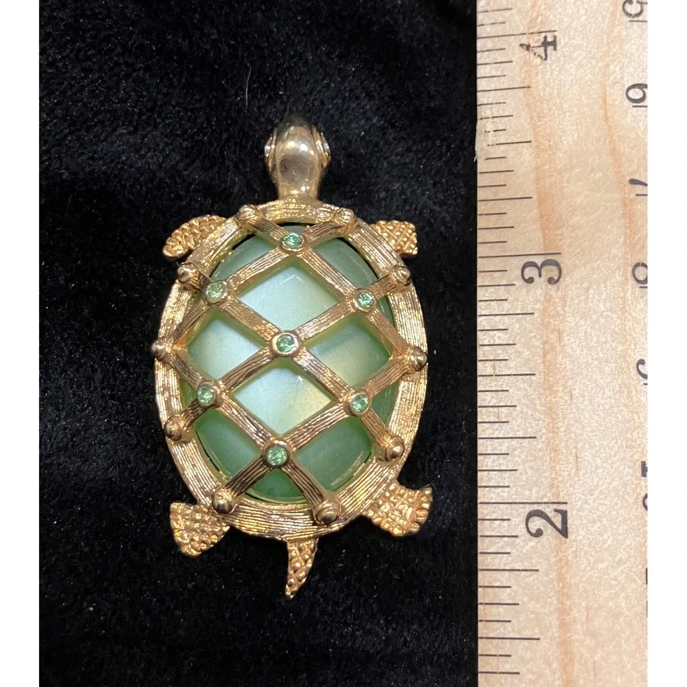 Turtle Brooch Womens Green Gold Tone Lattice Rhinestone Figural Pin
